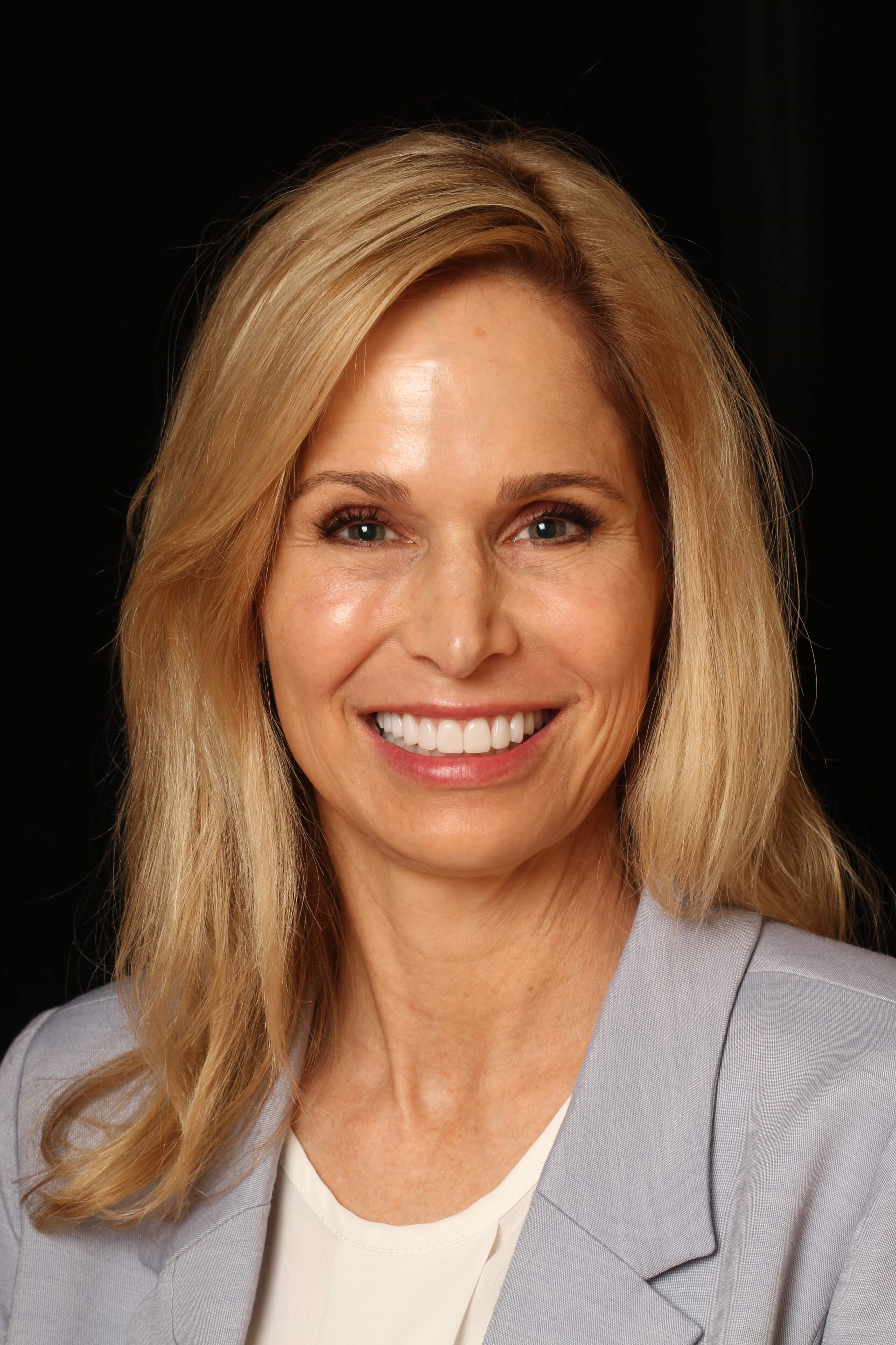 Smile Makeover Portrait Smile Makeover Portrait